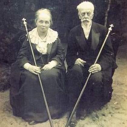 Zofia i Wincenty Wołodkowiczowie, na fotografii wykonanej w latach 20 ub. wieku w Bydgoszczy;