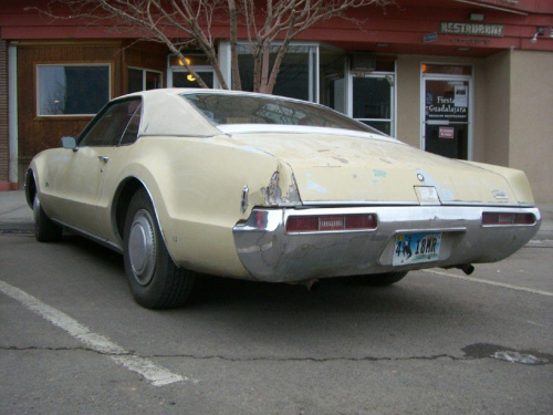 Oldsmobile Toronado