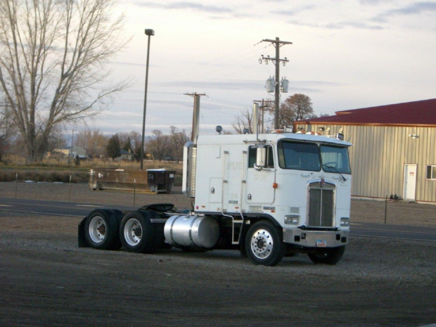 Kenworth K100