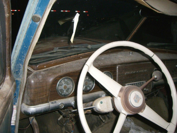 1949 Plymouth 2dr Sedan