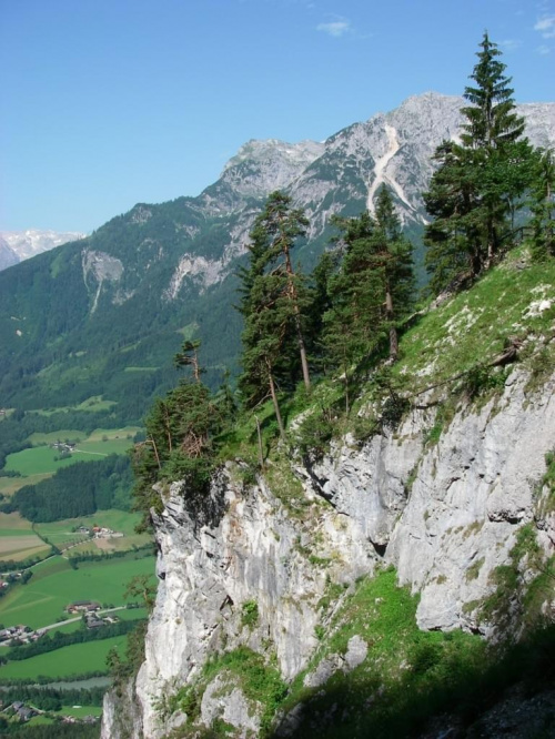 Przejeżdżając przez Alpy #Alpy #lato #góry