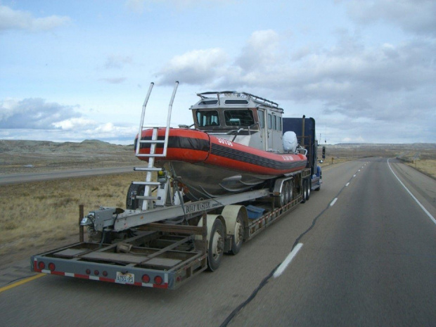 US Coast Guardl Guards Patrol Boat