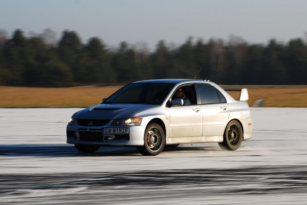 Lancer Evo IX