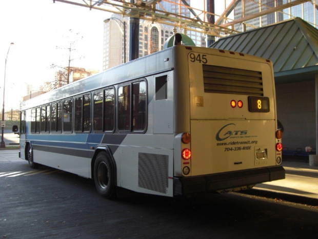 Gillig Advantage