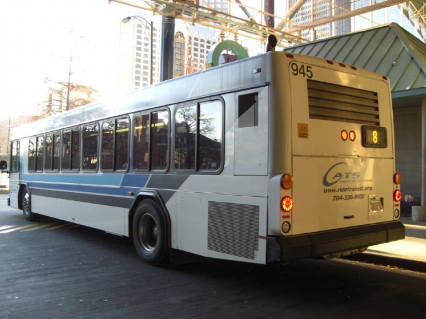 Gillig Advantage