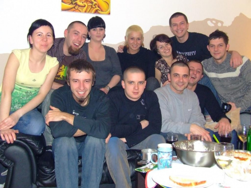 Od lewej gora: Ella, Olo, Marta, Asia, Ewa, Veex, Frączi..
dół: Slawek, Szymon, Krzys, Stas