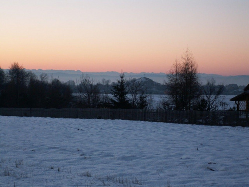Tak było widać Tatry o 7 rano 09.01.2007 koło mojego domu #Tatry #krajobraz #daleko