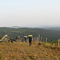 W tle Łostuń Wielki, bliżej Koman 1721m. Dla młodych, nie wtajemniczonych skrót WIG oznacza Wojskowy Instytut Geograficzny, jego pracownicy w większości zakończyli swój ziemski żywot w Katyniu.