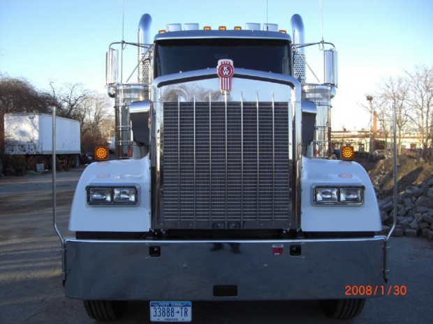 Kenworth W900 Day Cab