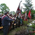 Msza polowa przy pomniku pomodrowanych przez hitlerowców w Strużkach