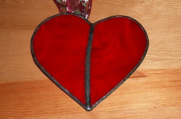 Walentynka!
Aczkolwiek spóźniona na fotosiku, ale w realu jak najbardziej była aktualna. Serce zrobione przeze mnie ;-) #walentynka #walentynki #serce #witraż #szkło #patyna #PatynaCzarna #CzerwoneSzkło