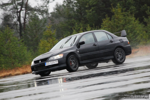 Mitsubishi Lancer Evo IX