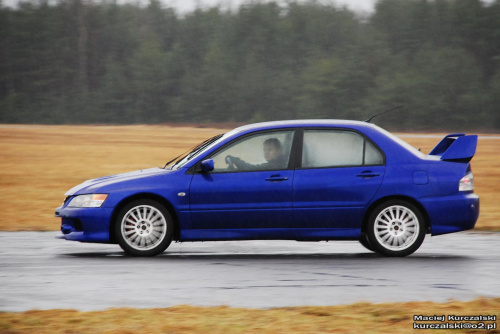 Mitsubishi Lancer Evo IX