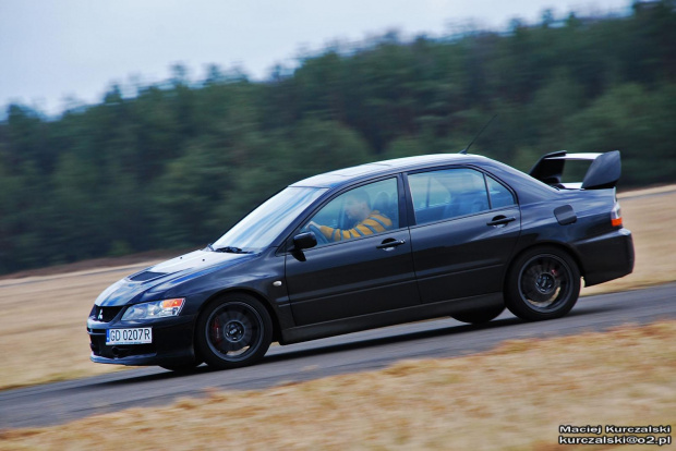 Mitsubishi Lancer Evo IX