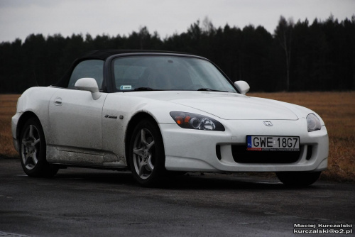 S2000