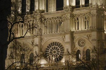 Paryż nocą #Paryż #noc #pola #ulica #Sekwana #sklepy #ludzie #woda #światło