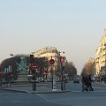 spacerkiem przez Montparnas #Paryż #Wersal #fontanny #rzeźby #zwiedzanie #woda #ludzie #CmentarzMontparnas