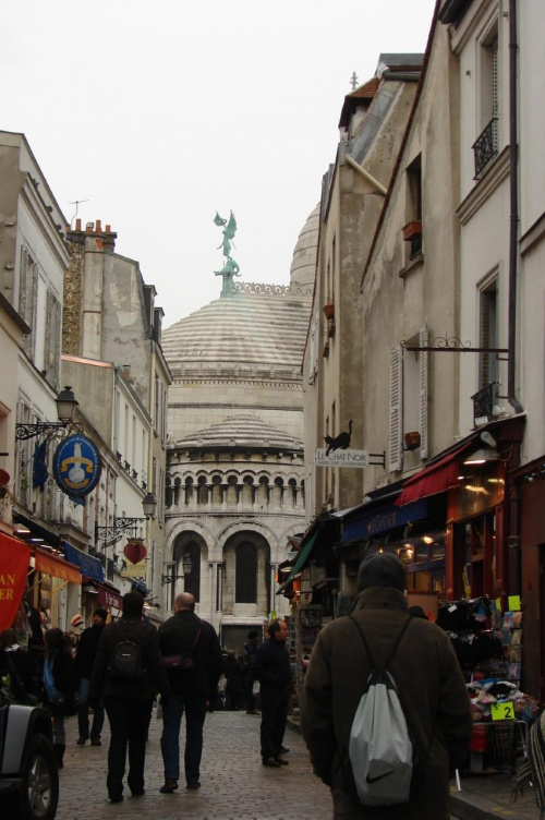 Bazylika Sacre - Coeur , Moulin Rouge , cmentarz Montmartre #MoulinRouge #CmentarzMontmartre #Patyż #malarze #obraz #metro