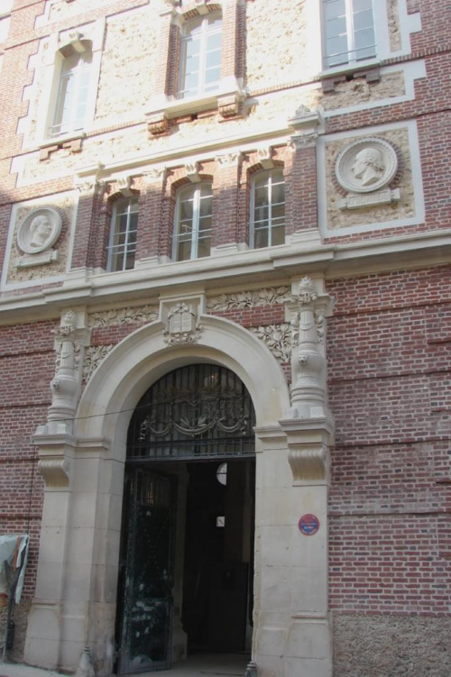okolice Sorbony Paryż, biblioteka #Paryż #uniwersytet #Sorbona #Sekwana #zwiedzanie #podróż