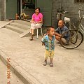 Chińska rodzina-życie toczy się na ulicy