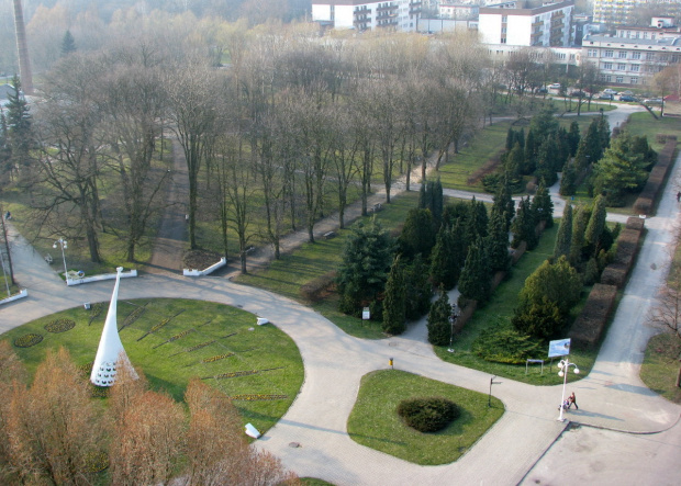 Widok na park zdrojowy z 10-go piętra.