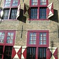Tradycyjne okiennice na holenderskich domach