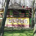 Pawilon w parku w Staszowie. Marzec 2008 r. #przyroda