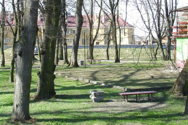 Park w Staszowie wiosną 2008 r. #Zwiedzanie