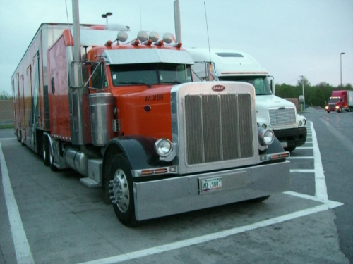 Peterbilt 379