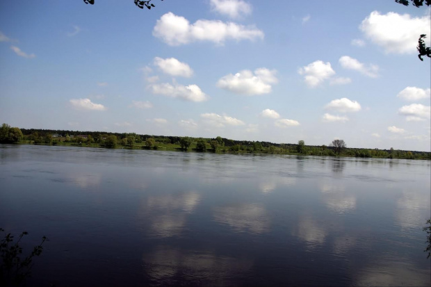 Widok na Wisłę - koło Ciechocinka
maj 2008r.