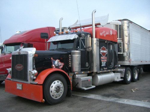 Peterbilt 379