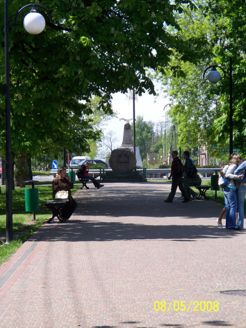 Na spacerku z Weroniczką- aleja Piłsudskiego