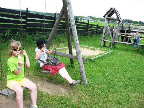 Kolejny dzień dziecka z okazji Dnia Dziecka. Karakule "WIATA", 03.06.2008