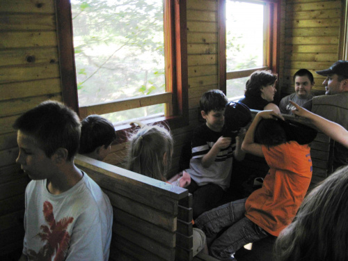 Wyprawa do Czarnej Białostockiej, przejażdżka kolejką wąskotorową, ognisko, gry, zabawy, konkursy- 06.06.2008