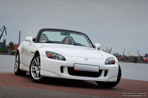 S2000