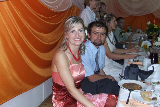 Przyjęcie weselne Joli i Mirka P. oraz zabawy gości w Szwagrowie. Małgosia - siostra Joli. #ŚlubIWesele