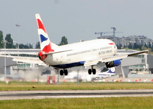 G-DOCE
Boeing 737-400
British Airways #samoloty #lotnisko