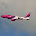 HA-LPM
Airbus 320-200
Wizz Air #samoloty #lotnictwo #lotnisko #latanie