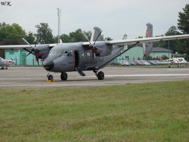 An-28