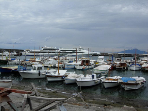 Port na wyspie Capri