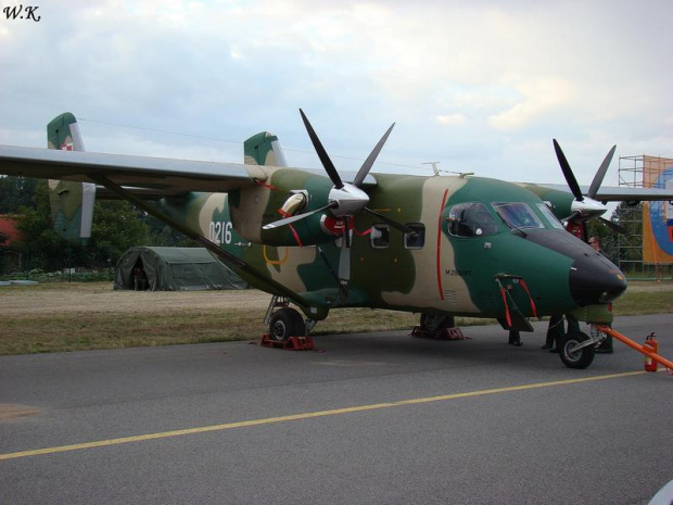 An-28