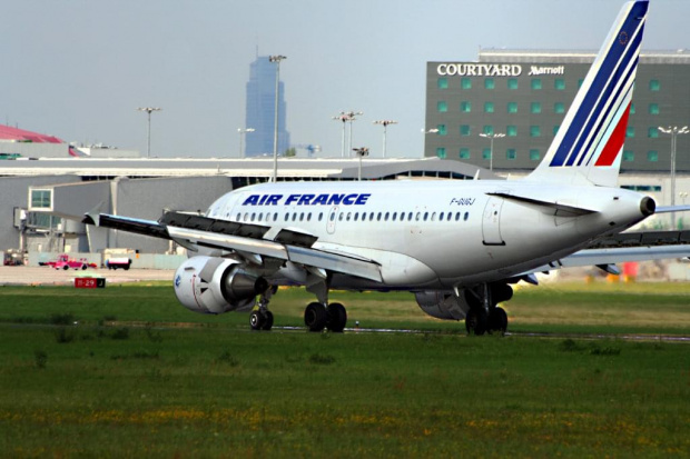 F-GUGJ
Airbus 318-100
Air France