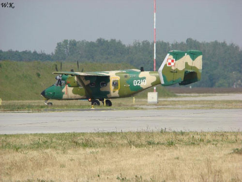 An-28