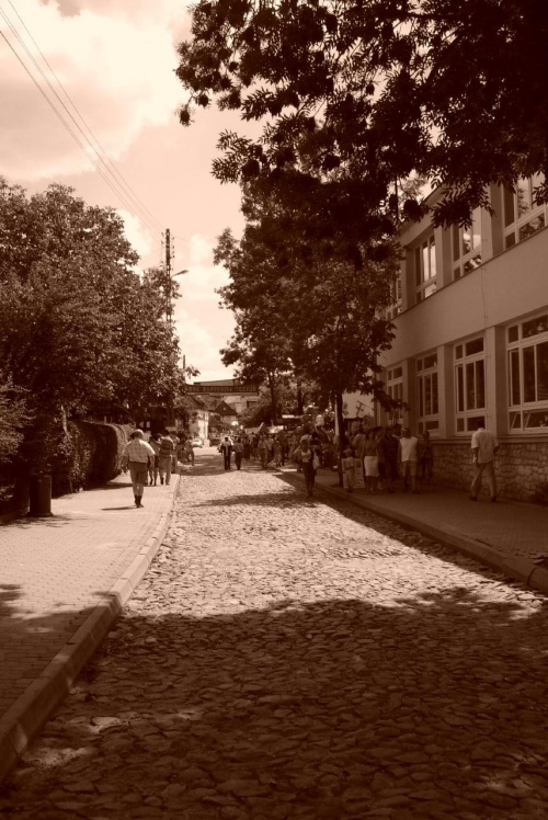Kazimierz Dolny 2008 #kazimierz #dolny #uliczka #wycieczka #widoki #sępia