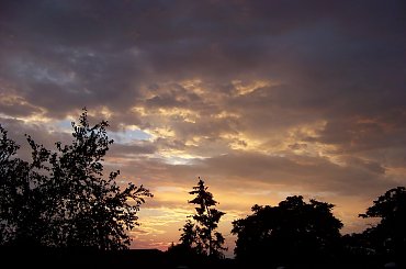 lipcowy wieczor #niebo #chmurki #ZachodSlonca #lipiec #wieczor