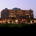 Emirates Palace. Drugi (nowszy) hotel 7* Są tylko dwa na świecie w Abu Dabi i w Dubaju