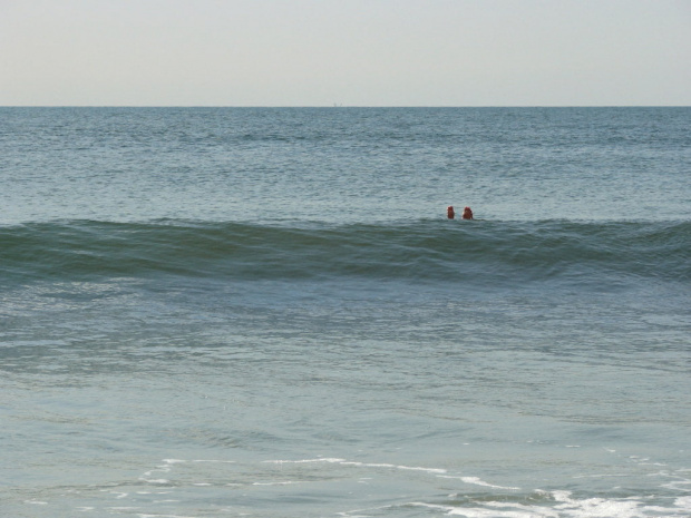 Ach jak przyjemnie kołysać się wśród fal... #ocean #lato #sierpien #fale