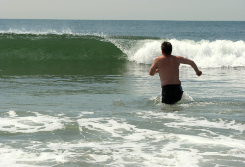 Ach jak przyjemnie kołysać się wśród fal... #ocean #lato #sierpien #fale