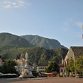 Bolzano o poranku - piękne miasto włoskie w Alpach.