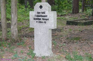 Karwik - mogiły wojenne z Iwś #Karwik #MogiłyWojenneZIwś #CmentarzeWojenne